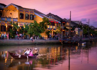 Du lịch Tết Nguyên Đán trong nước 2025